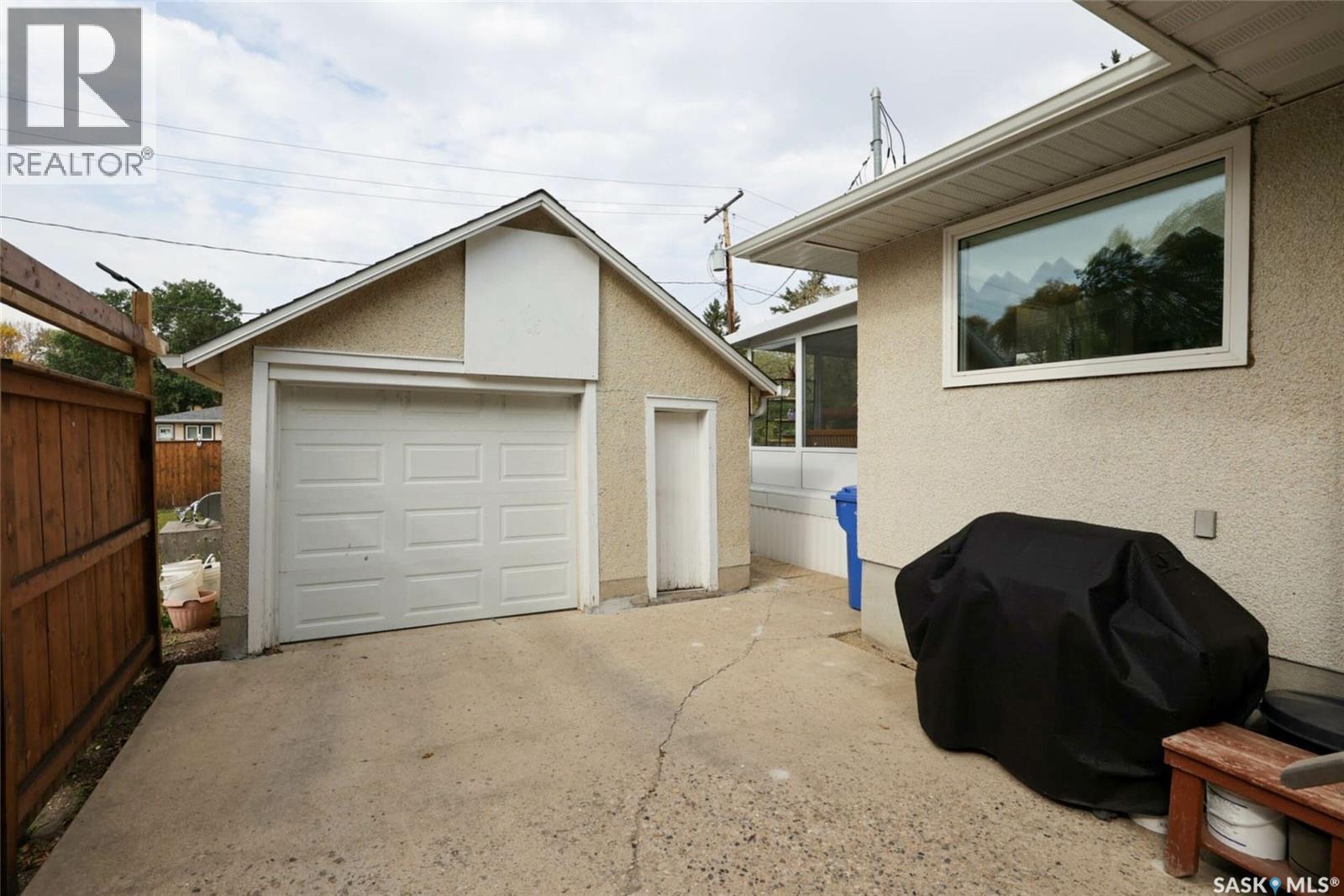 2812 Fleury Street, Regina, Saskatchewan  S4N 2M4 - Photo 27 - SK019110