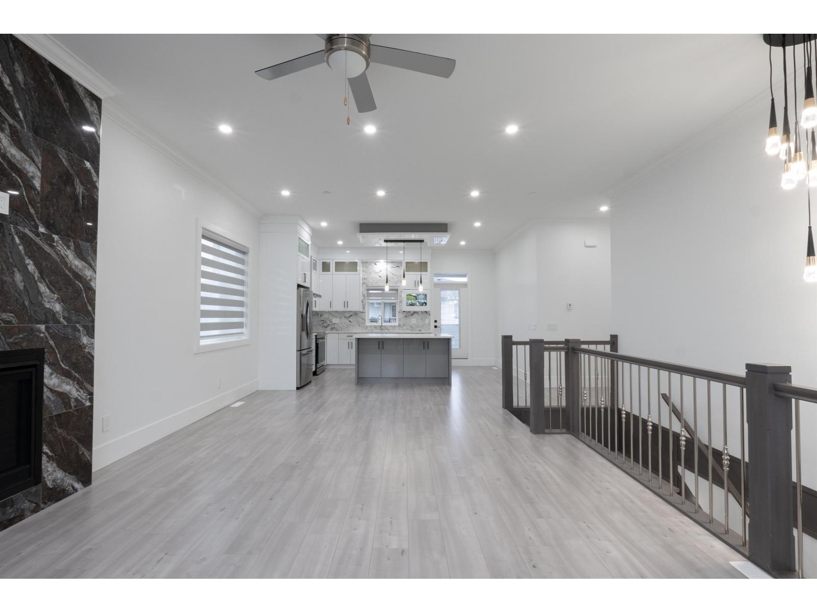 Property at 32689 CARTER AVENUE image 4