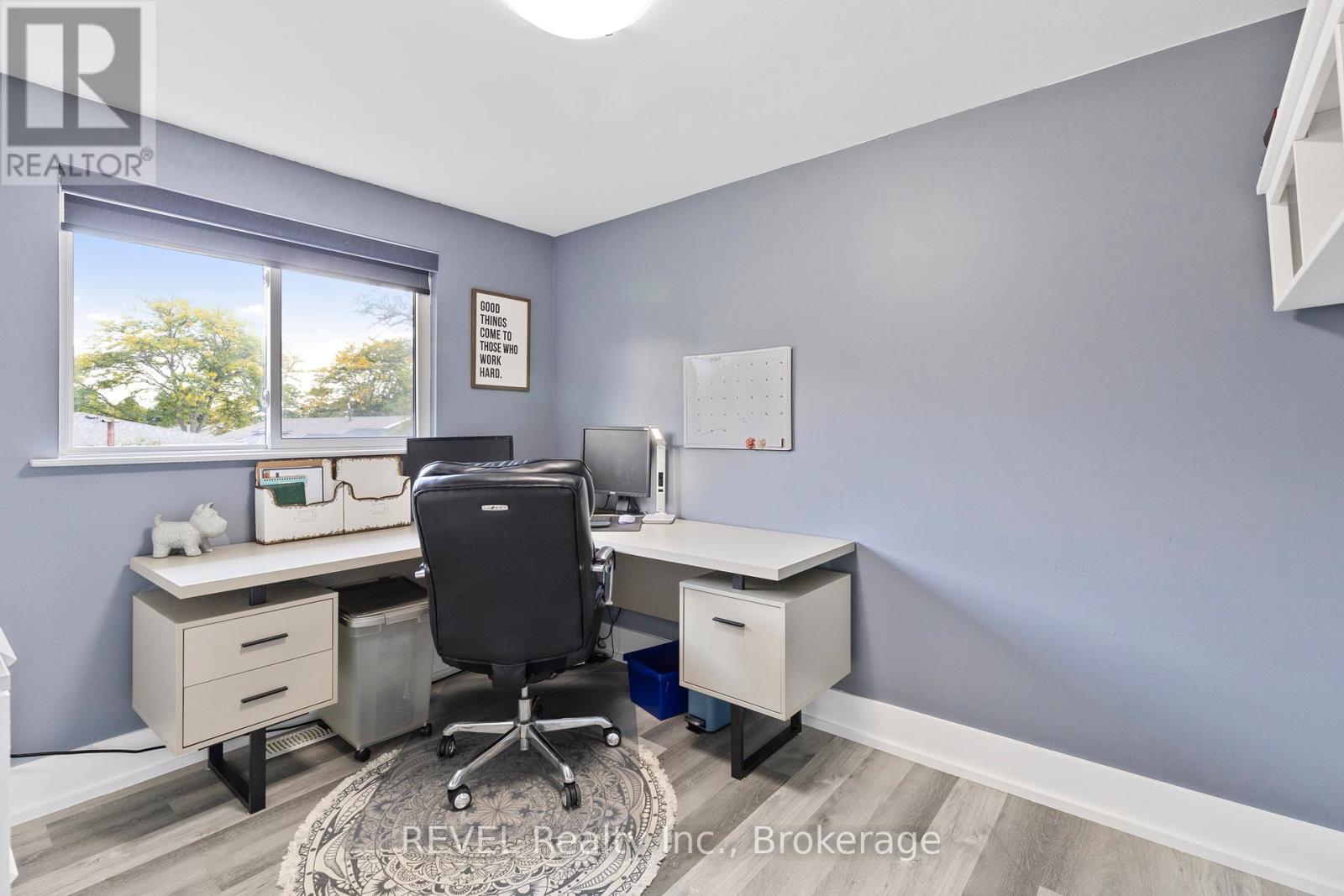 16 Roxborough Court, St. Catharines, Ontario  L2M 6E3 - Photo 32 - X12425175