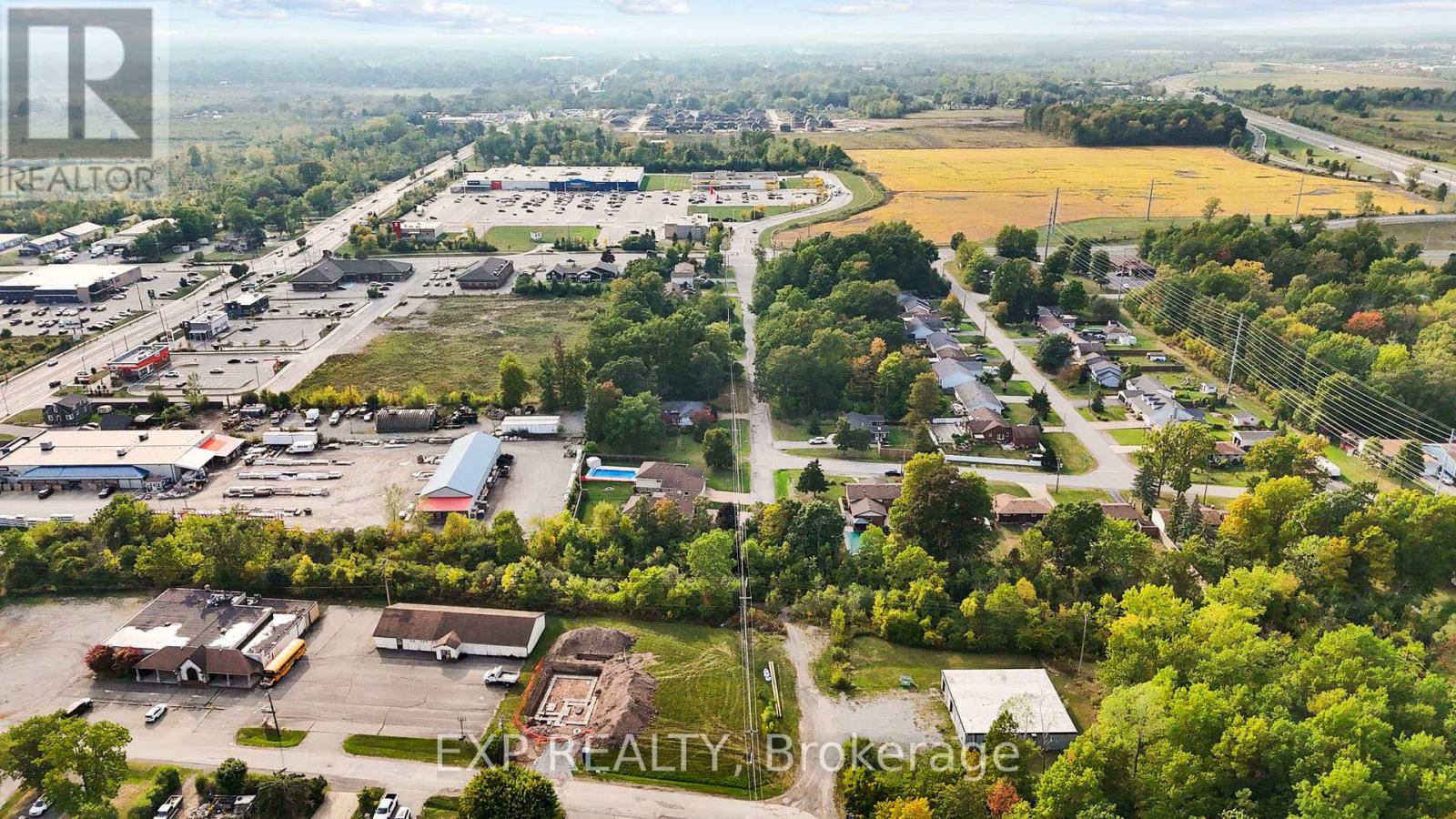591 Sims Avenue, Fort Erie, Ontario  L2A 1N4 - Photo 8 - X12425128