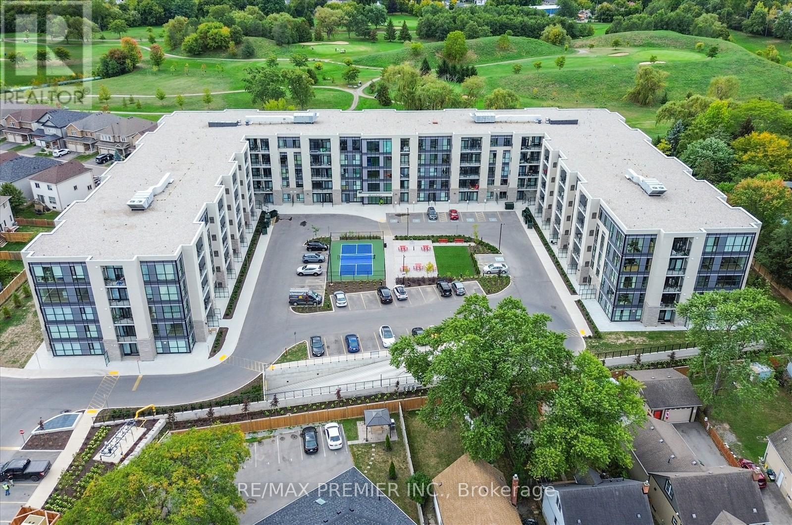 LP-17 - 50 HERRICK AVENUE, St. Catharines, Ontario