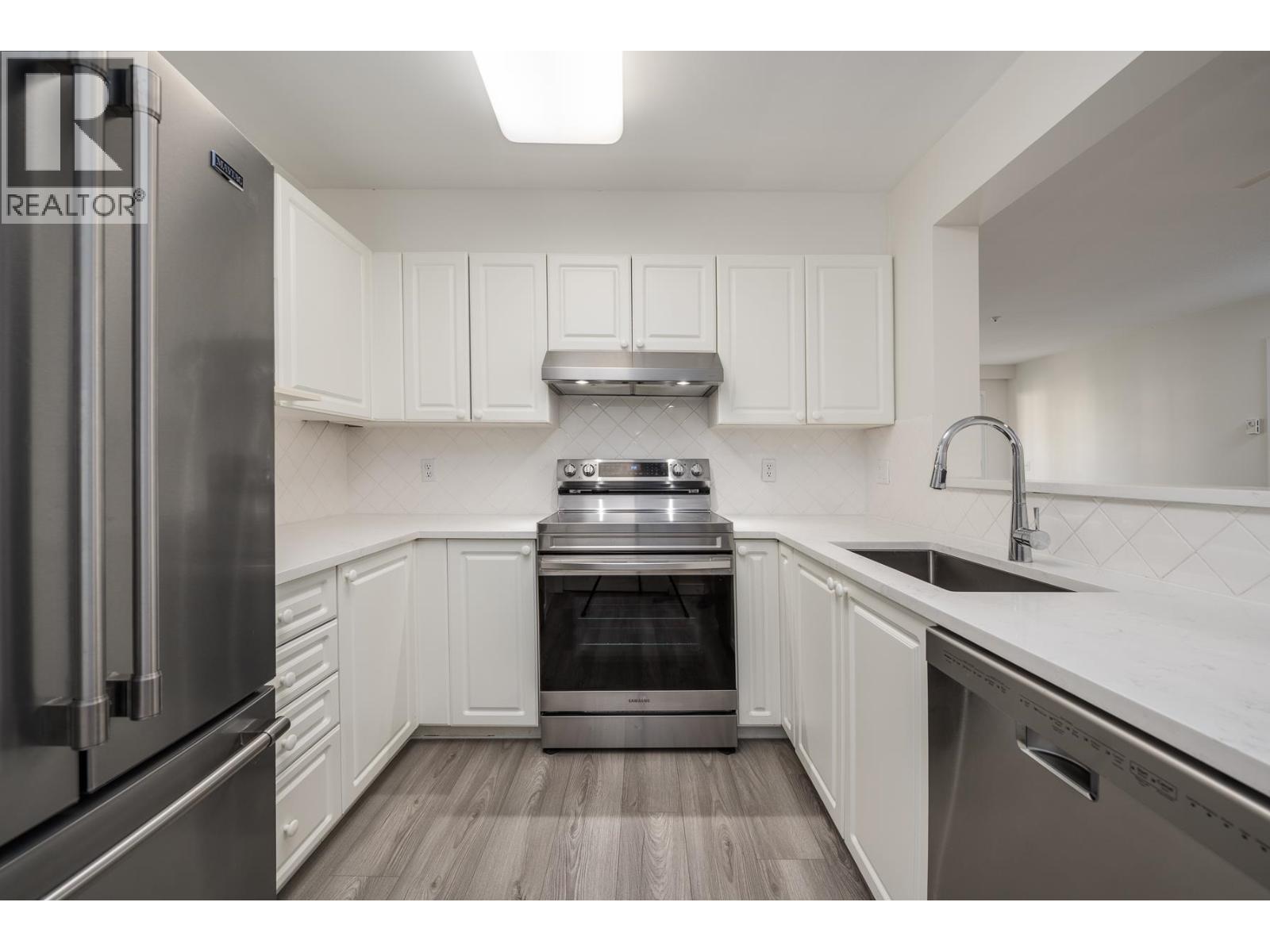 205 5518 14th Avenue Avenue, Delta, British Columbia  V4M 4E0 - Photo 6 - R3052037