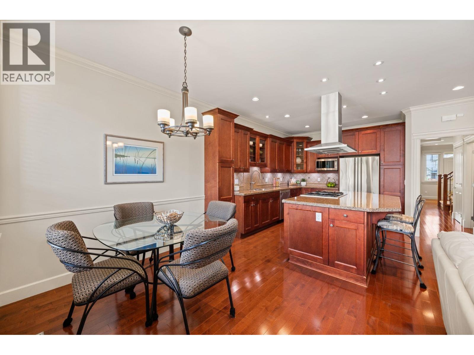 336 E 12th Street, North Vancouver, British Columbia  V7L 2J9 - Photo 15 - R3052095