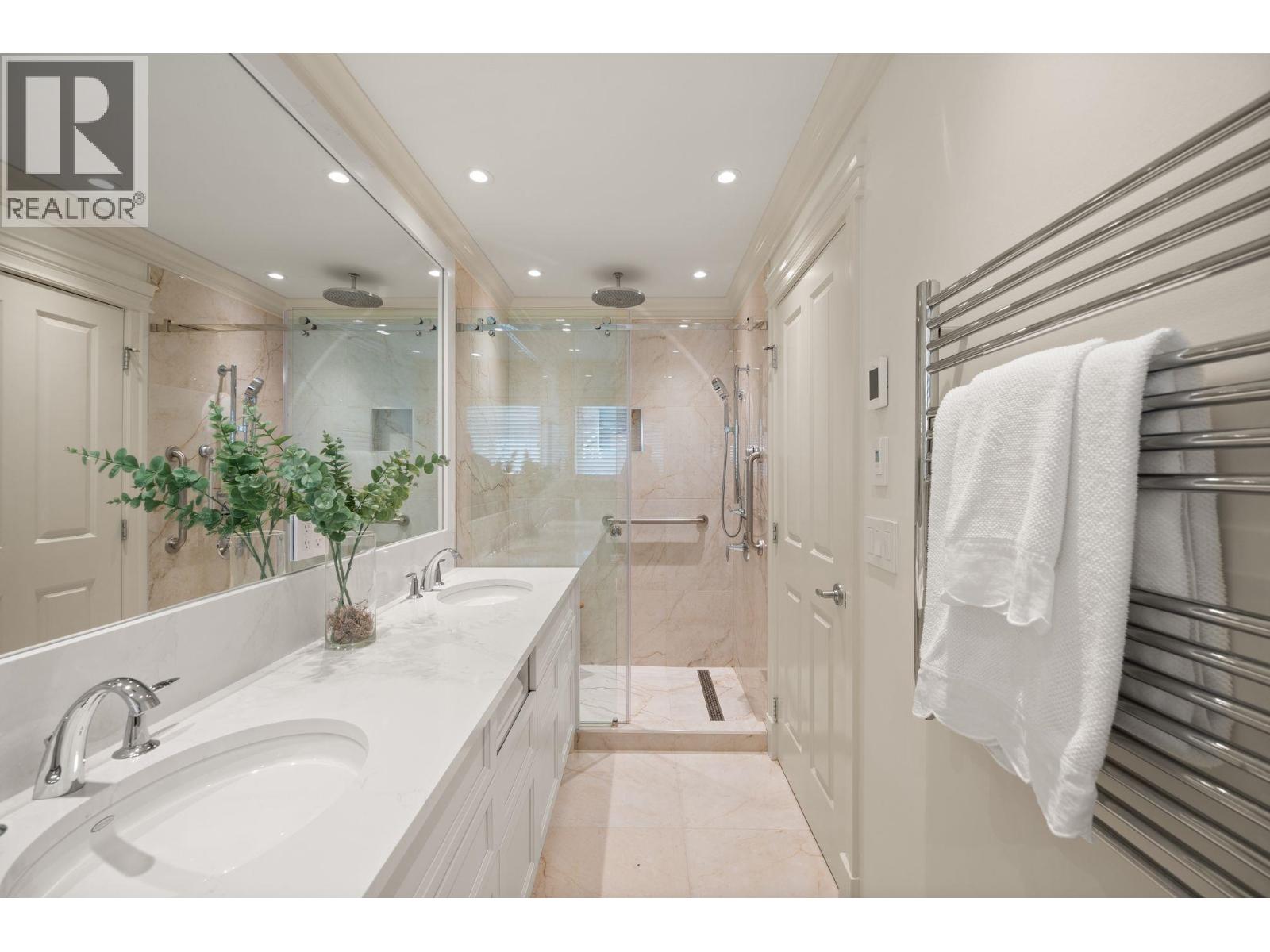 336 E 12th Street, North Vancouver, British Columbia  V7L 2J9 - Photo 23 - R3052095