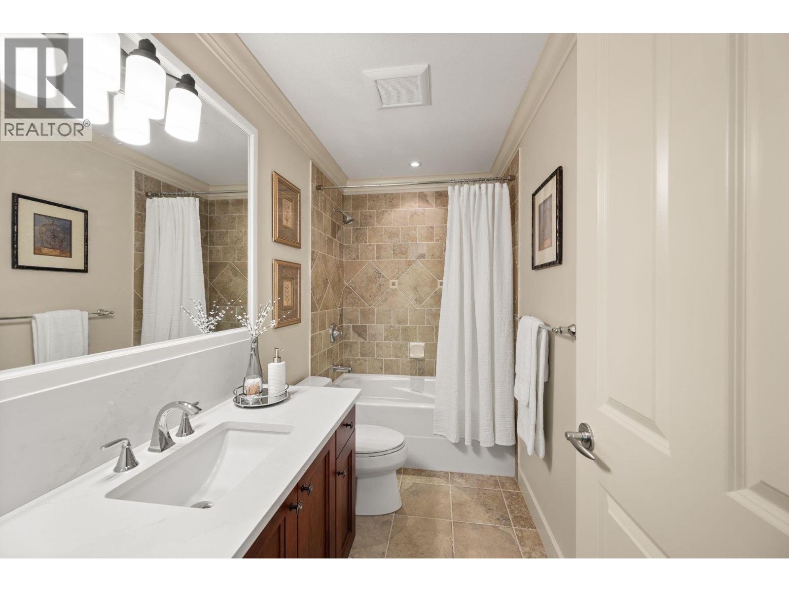 336 E 12th Street, North Vancouver, British Columbia  V7L 2J9 - Photo 24 - R3052095