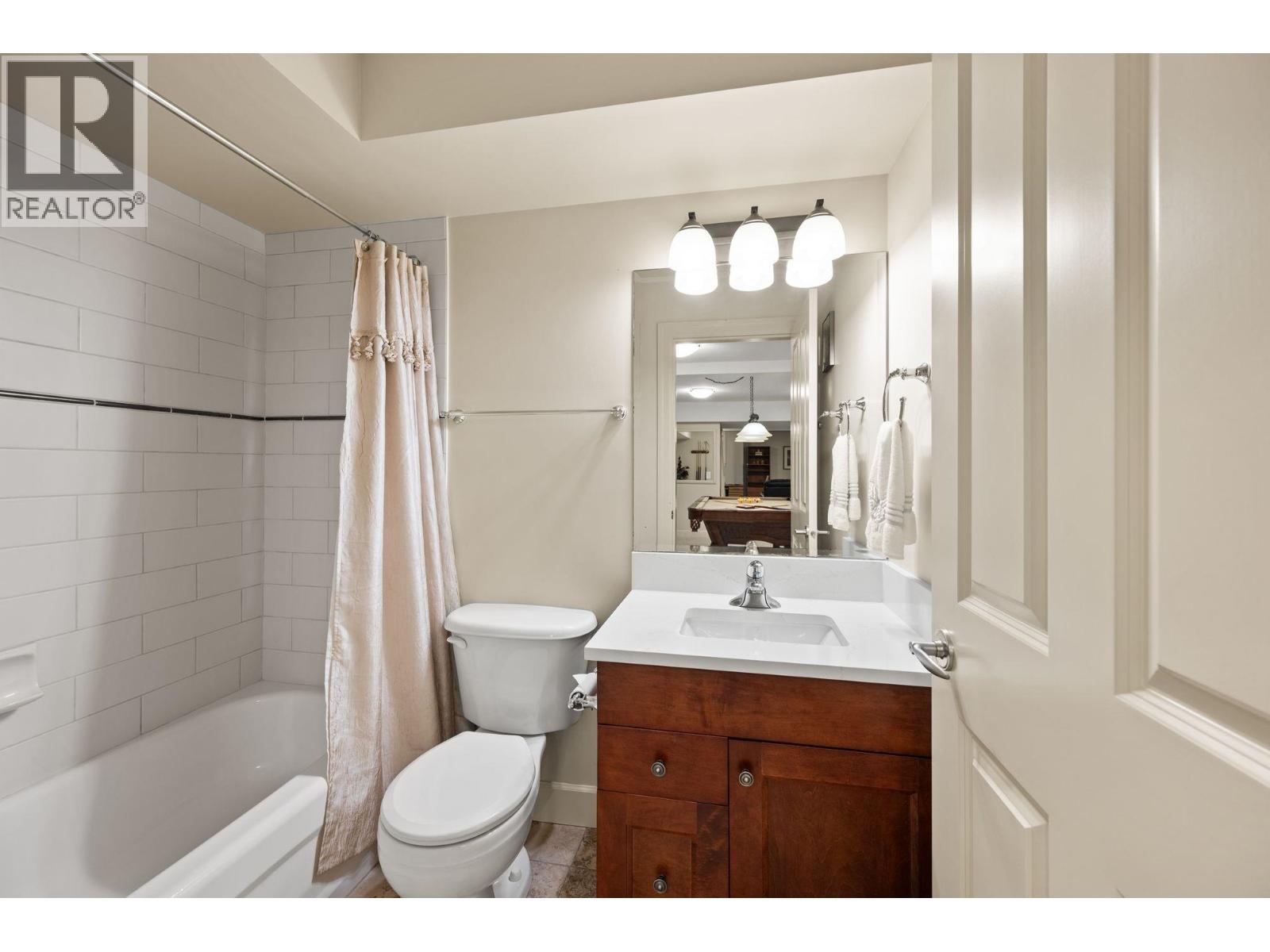 336 E 12th Street, North Vancouver, British Columbia  V7L 2J9 - Photo 25 - R3052095