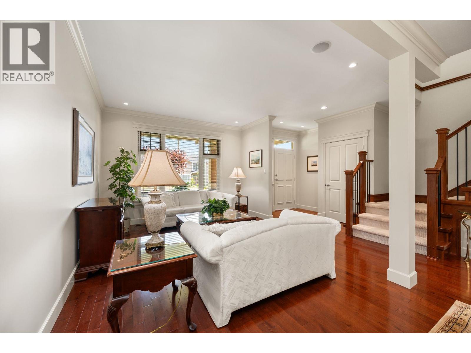 336 E 12th Street, North Vancouver, British Columbia  V7L 2J9 - Photo 5 - R3052095