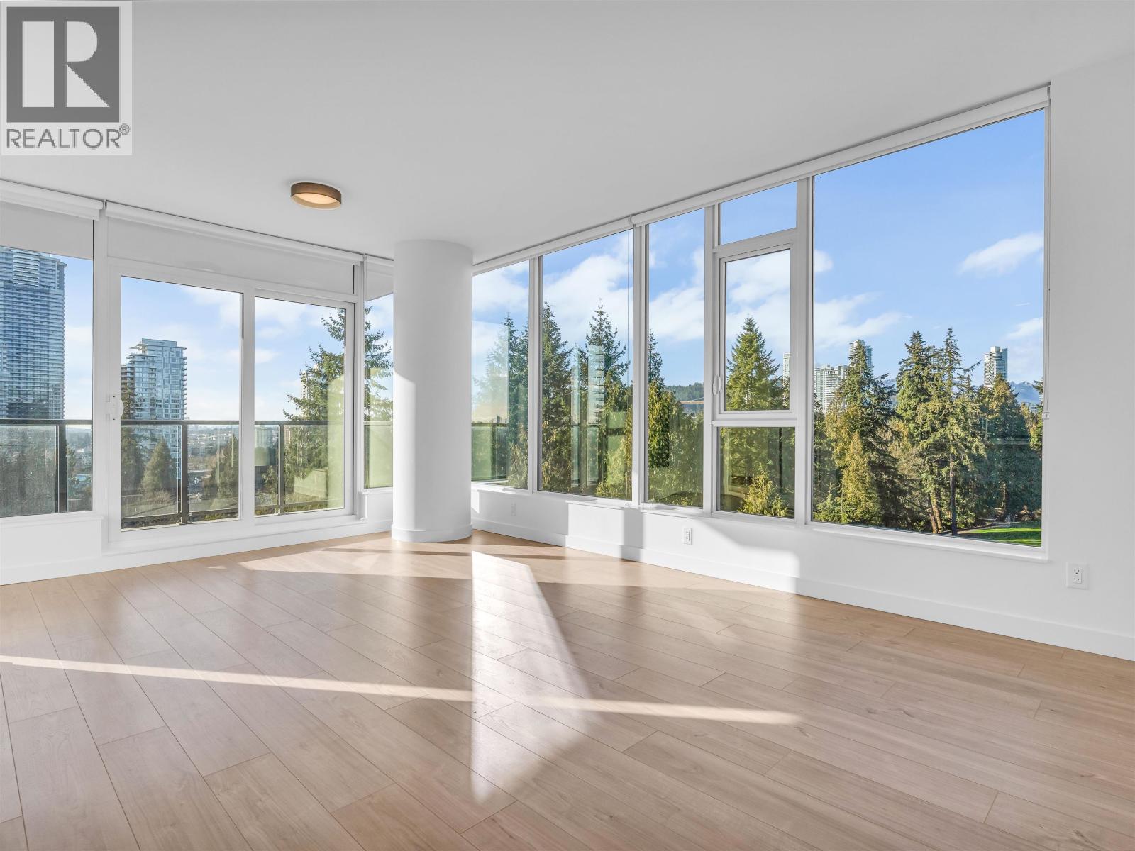 1208 595 Austin Avenue, Coquitlam, British Columbia  V3K 3N2 - Photo 3 - R3052106