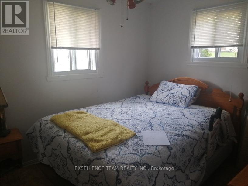 6803 St. Louis Point Road S, South Glengarry, Ontario  K0C 2E0 - Photo 23 - X12410453