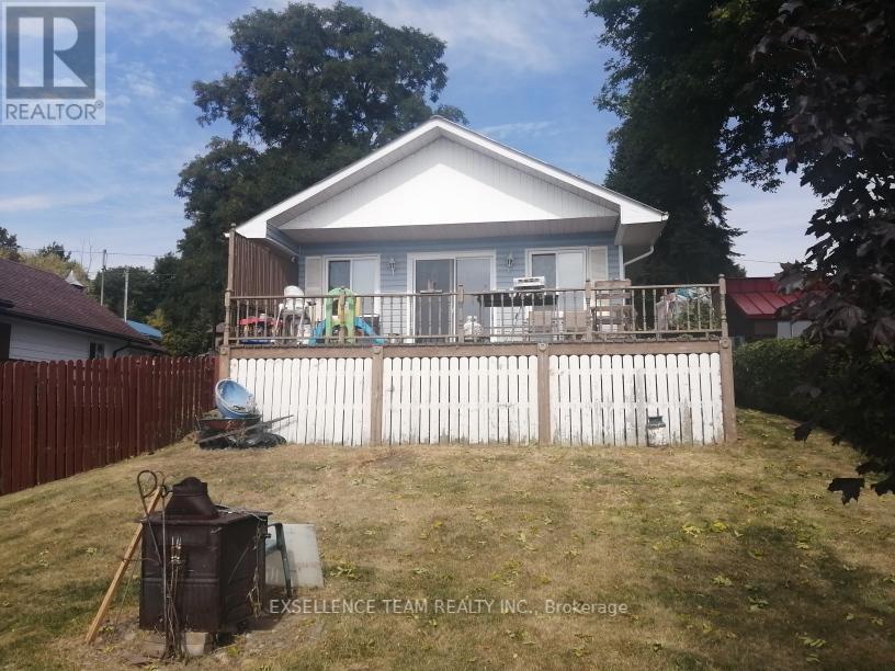 6803 St. Louis Point Road S, South Glengarry, Ontario  K0C 2E0 - Photo 2 - X12410453