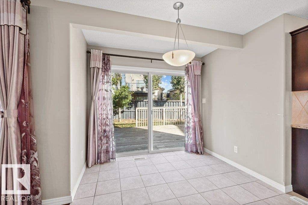 7011 Strom Ln Nw, Edmonton, Alberta  T6R 0T1 - Photo 16 - E4459317