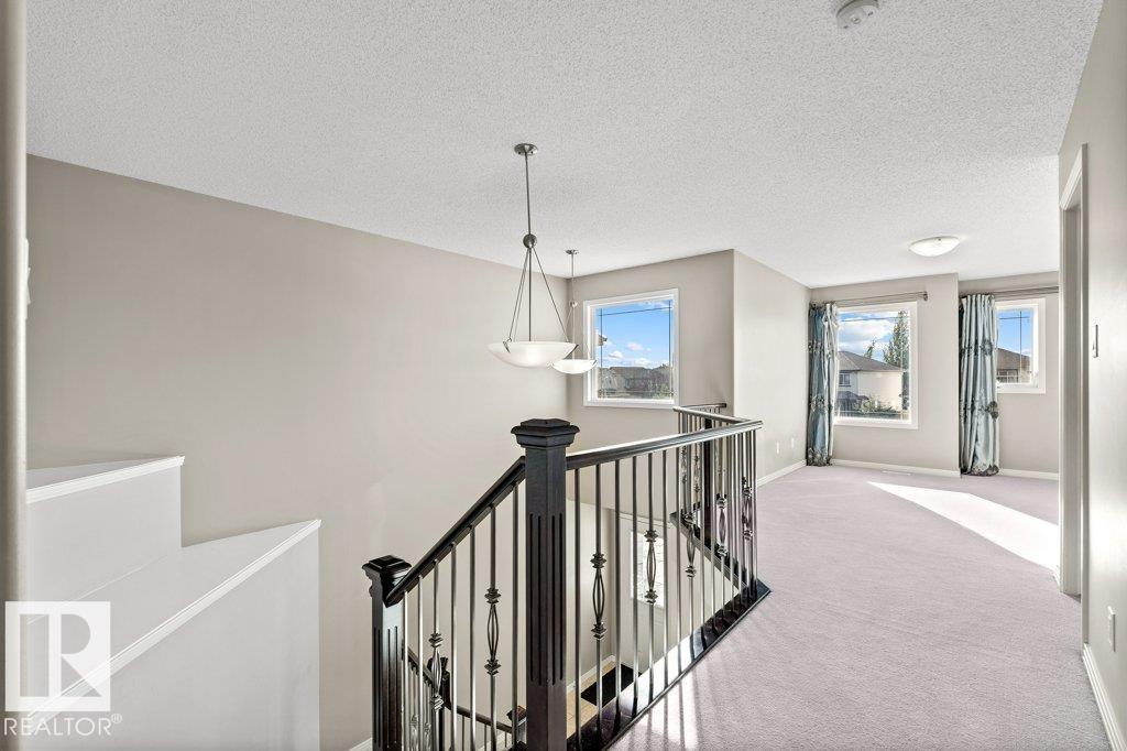 7011 Strom Ln Nw, Edmonton, Alberta  T6R 0T1 - Photo 18 - E4459317