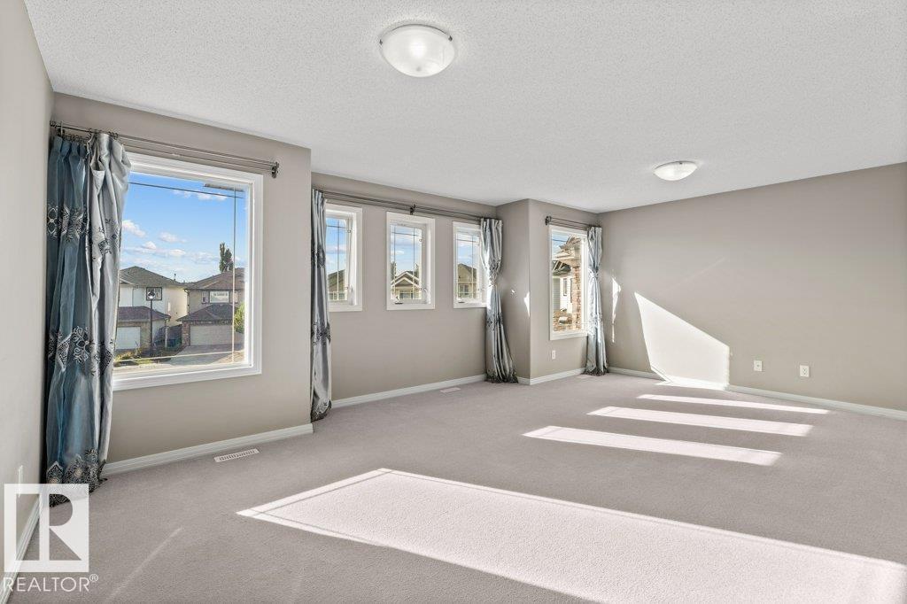 7011 Strom Ln Nw, Edmonton, Alberta  T6R 0T1 - Photo 19 - E4459317