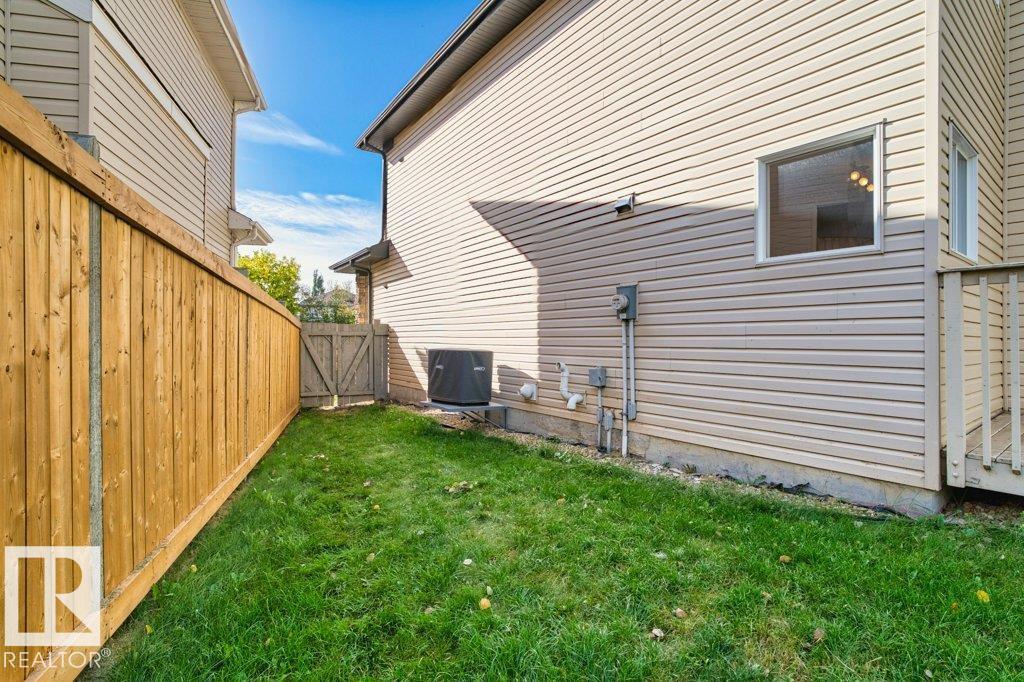 7011 Strom Ln Nw, Edmonton, Alberta  T6R 0T1 - Photo 32 - E4459317
