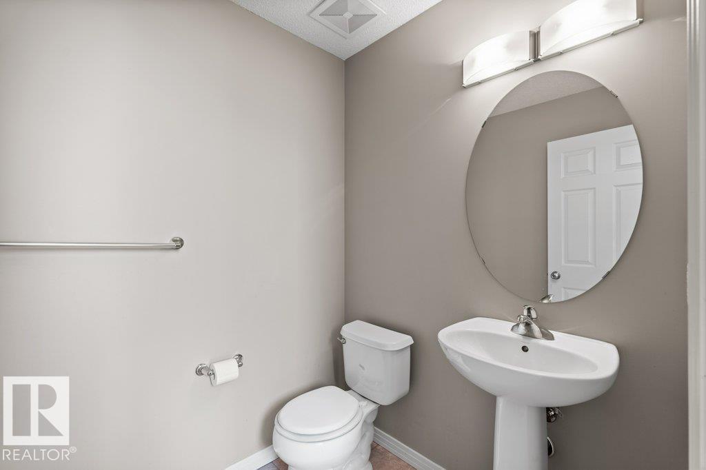7011 Strom Ln Nw, Edmonton, Alberta  T6R 0T1 - Photo 9 - E4459317