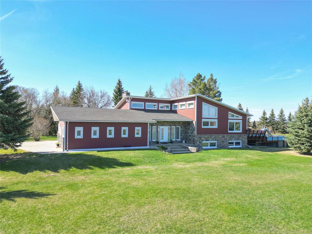 98015 63N Road, Brandon, Manitoba