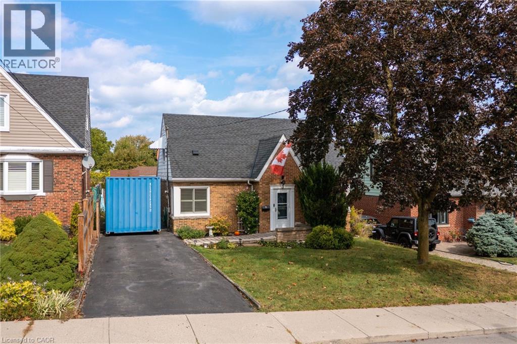 3 Montrose Avenue, Hamilton, Ontario  L8K 4X8 - Photo 2 - 40773058
