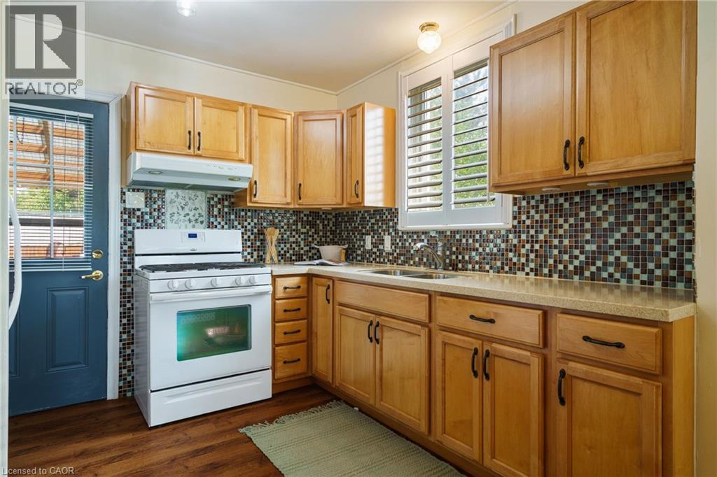 3 Montrose Avenue, Hamilton, Ontario  L8K 4X8 - Photo 18 - 40773058