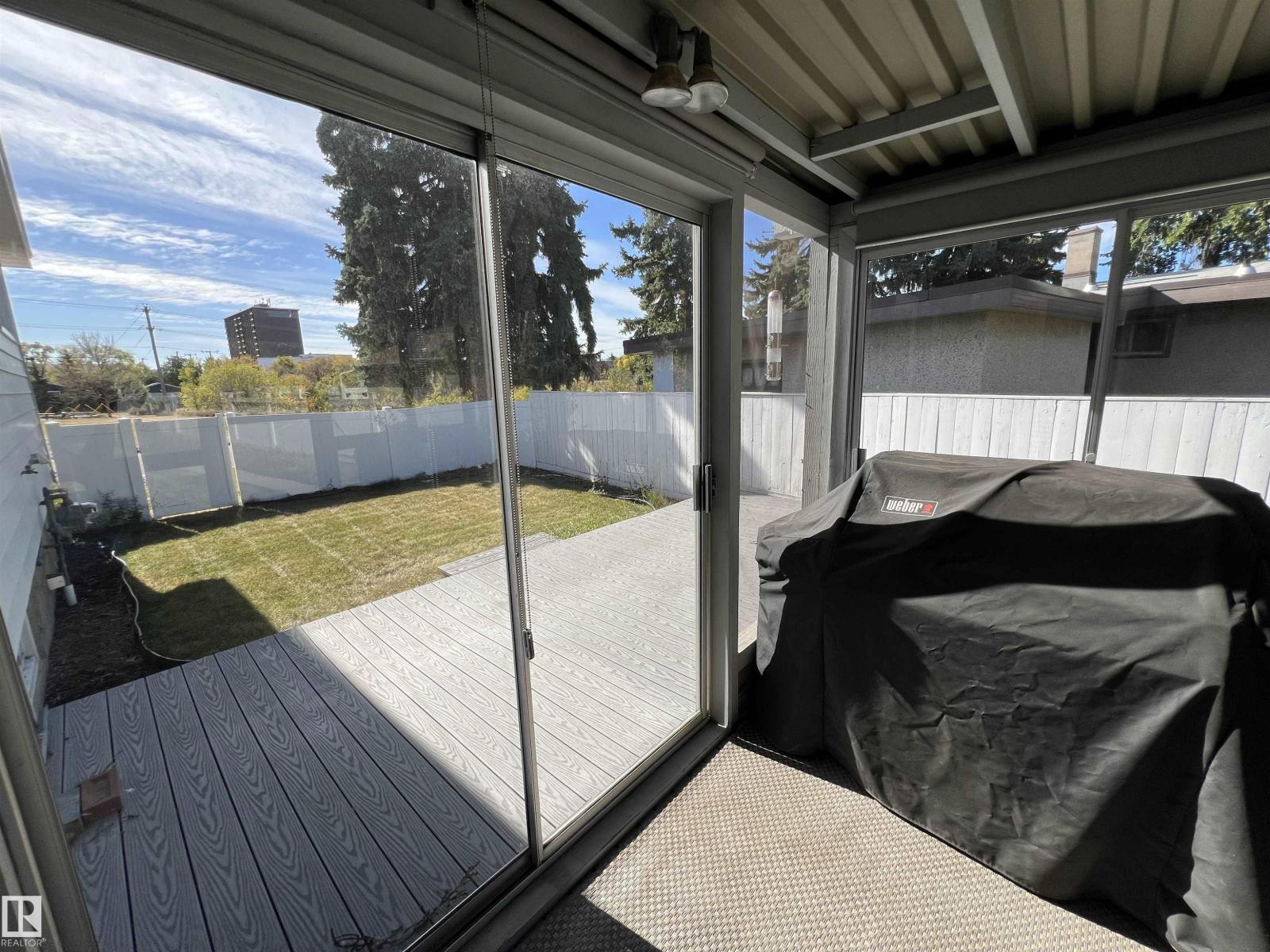 10212 Fulton Rd Nw, Edmonton, Alberta  T6A 3T6 - Photo 37 - E4459318