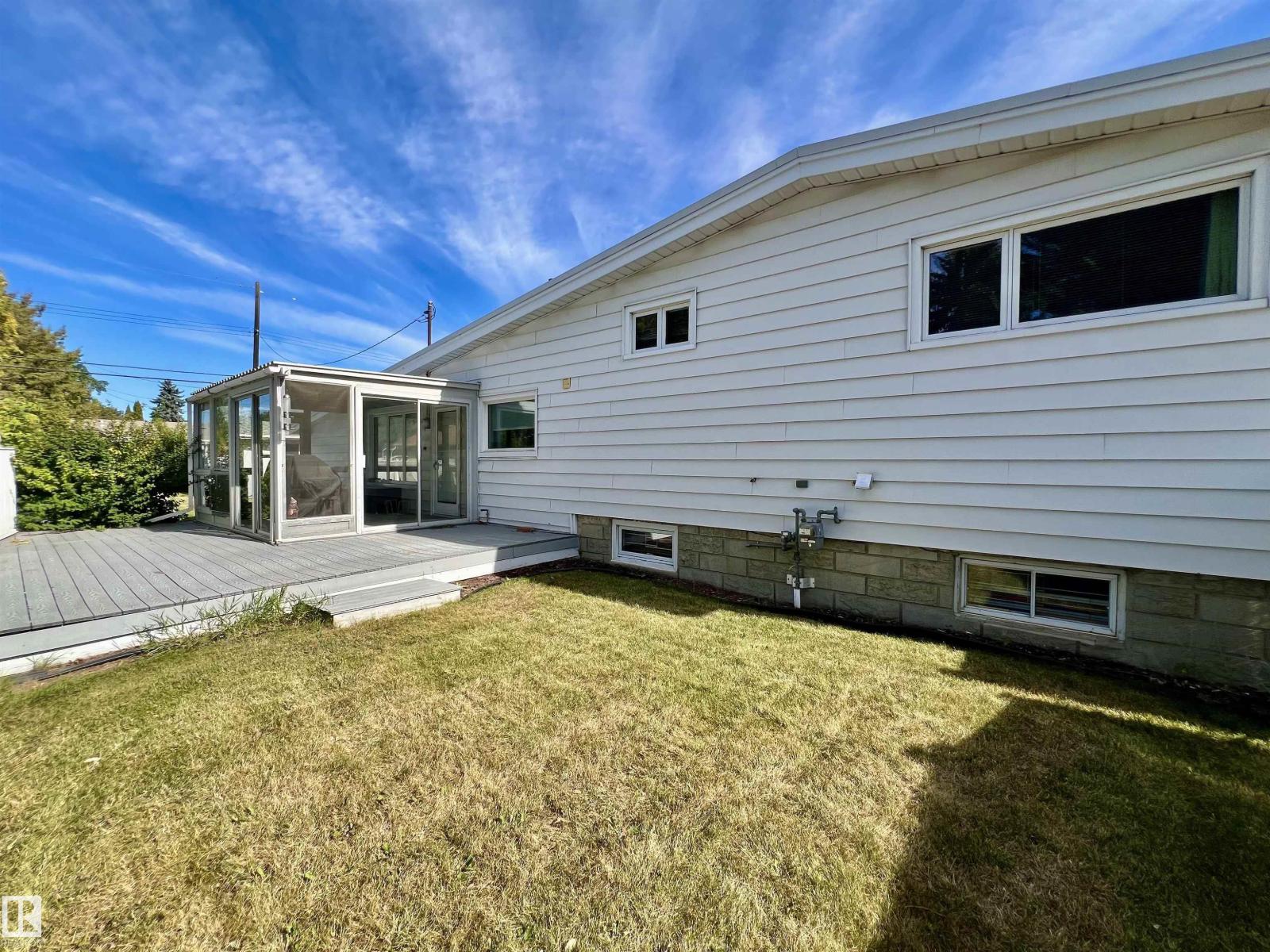 10212 Fulton Rd Nw, Edmonton, Alberta  T6A 3T6 - Photo 40 - E4459318