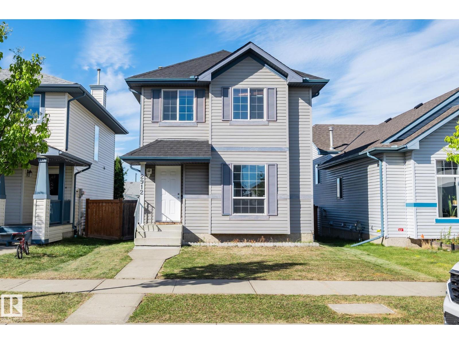 2912 31 Street NW, Edmonton, Alberta