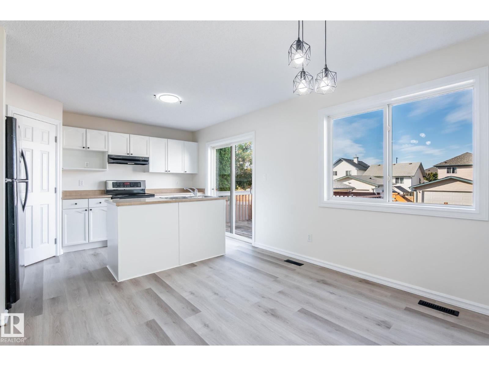 2912 31 Street Nw, Edmonton, Alberta  T6T 1T9 - Photo 14 - E4459319