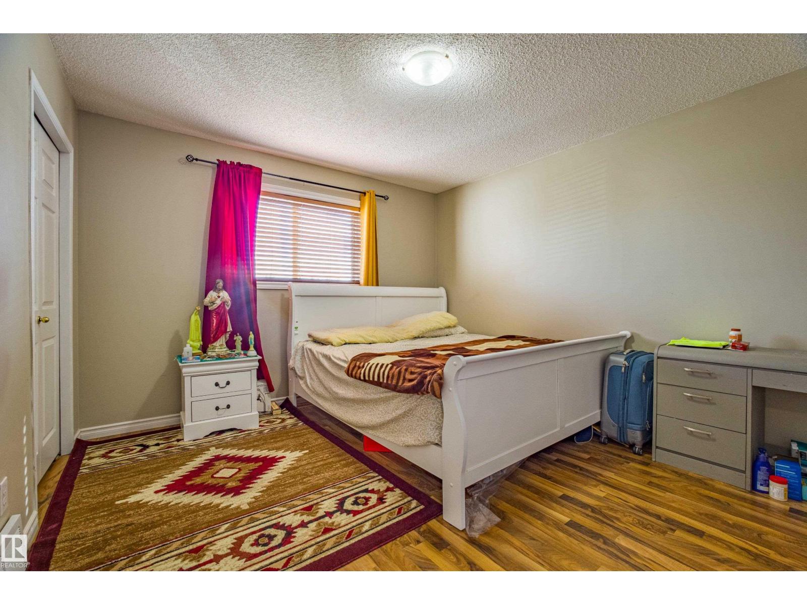 1534 49a St Nw Nw, Edmonton, Alberta  T6L 6Y5 - Photo 18 - E4459321