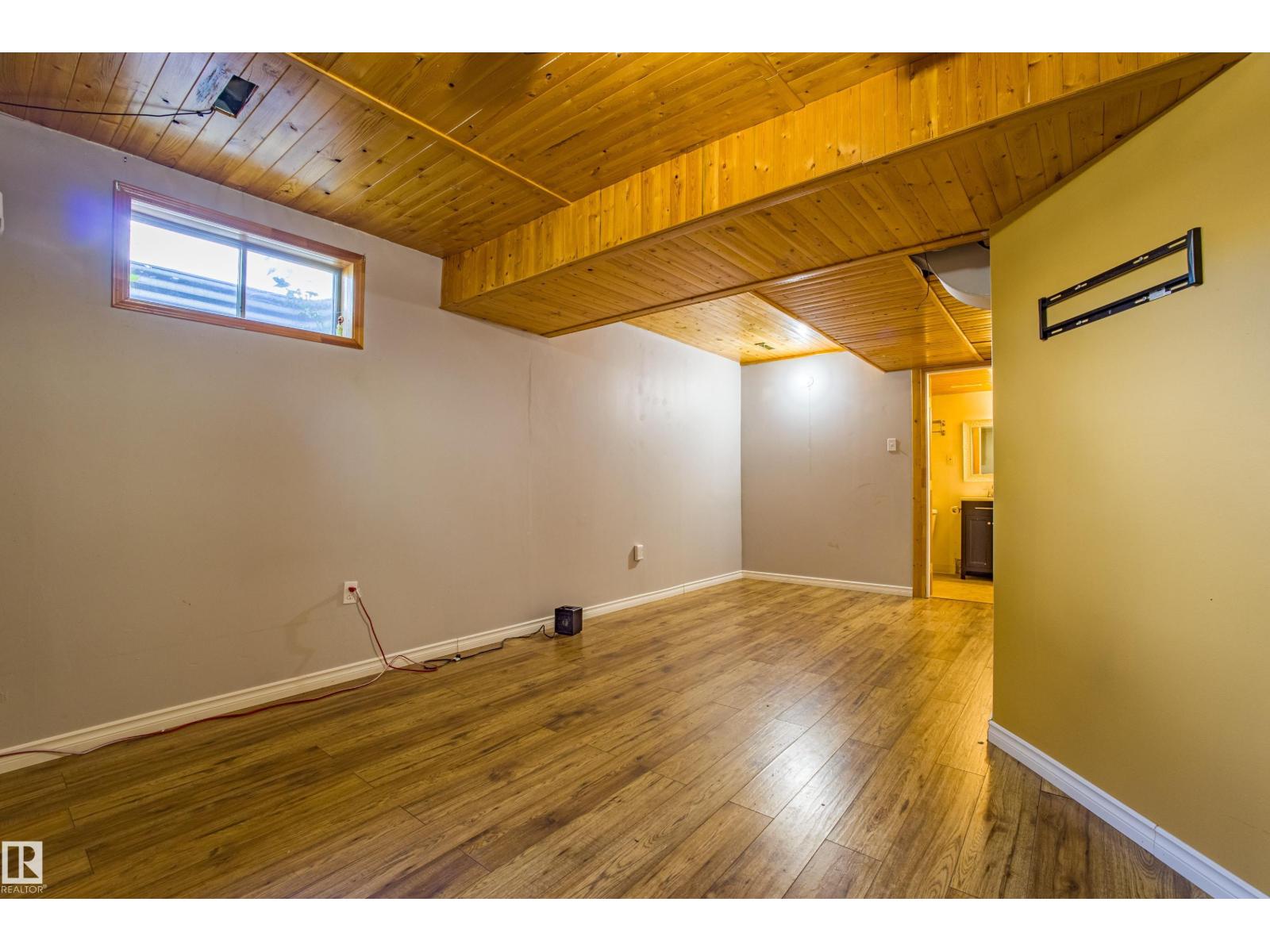1534 49a St Nw Nw, Edmonton, Alberta  T6L 6Y5 - Photo 29 - E4459321