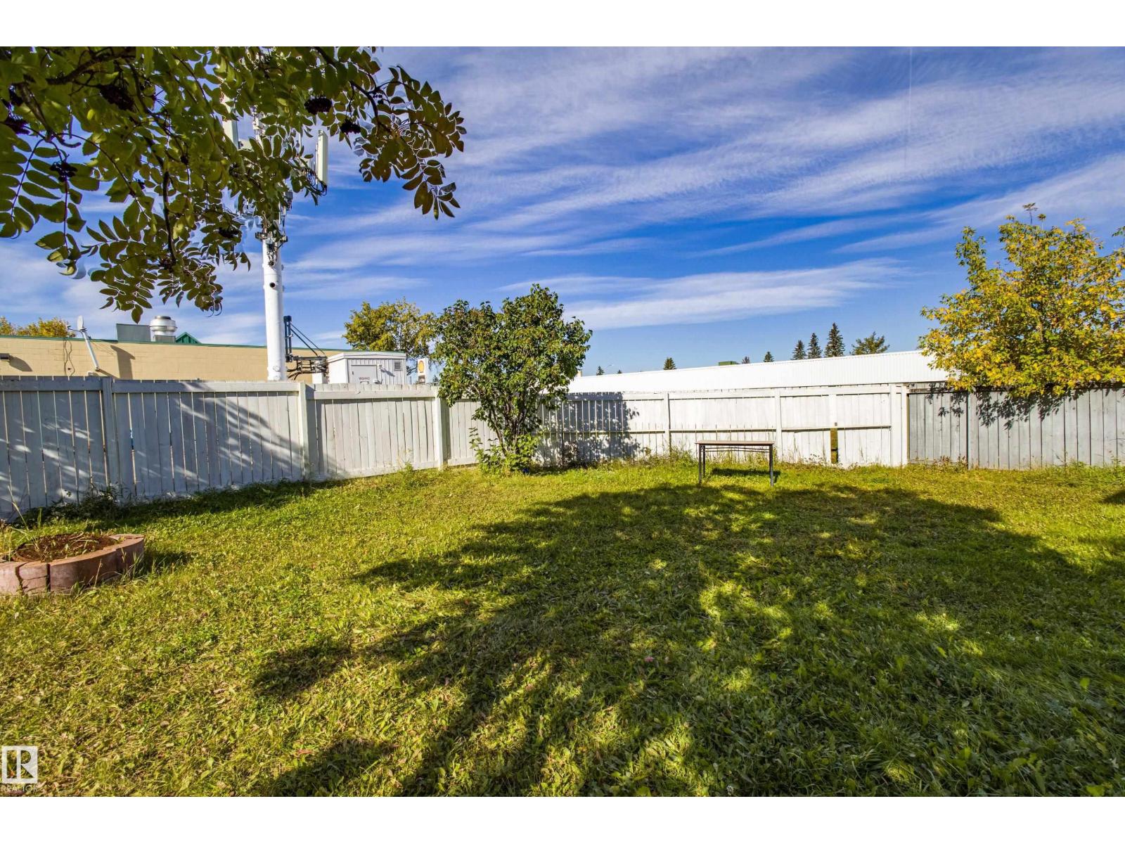 1534 49a St Nw Nw, Edmonton, Alberta  T6L 6Y5 - Photo 35 - E4459321