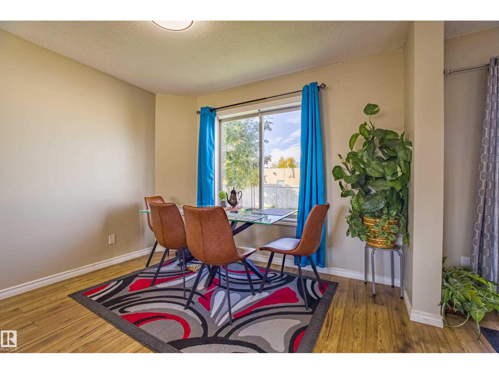 1534 49a St Nw Nw, Edmonton, Alberta  T6L 6Y5 - Photo 8 - E4459321