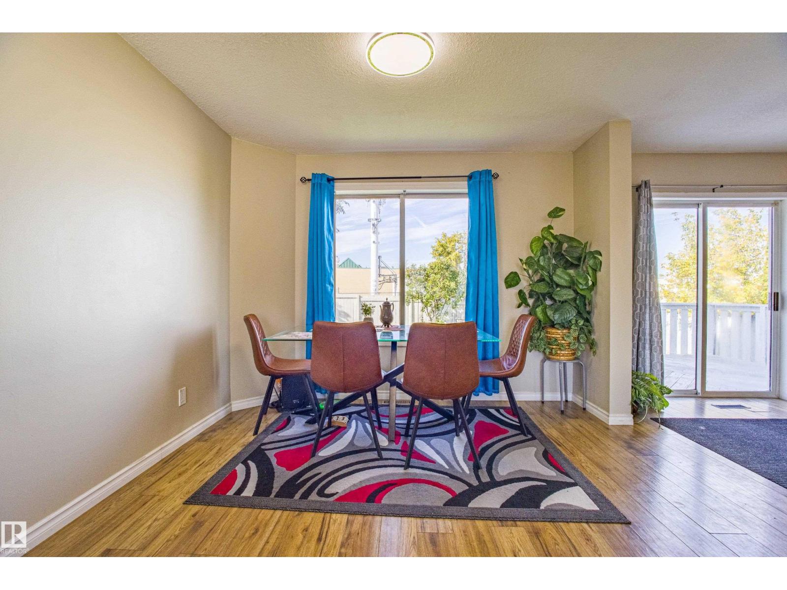 1534 49a St Nw Nw, Edmonton, Alberta  T6L 6Y5 - Photo 9 - E4459321