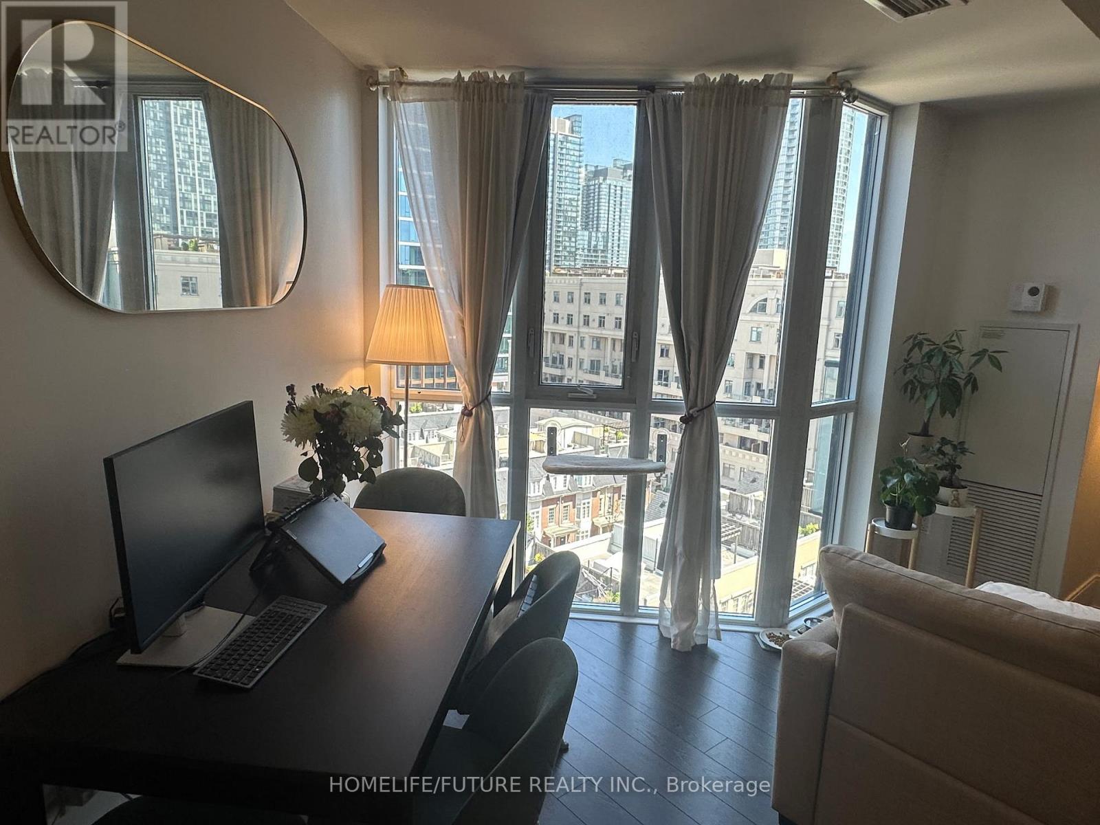 W #915 - 560 FRONT STREET, Toronto, Ontario