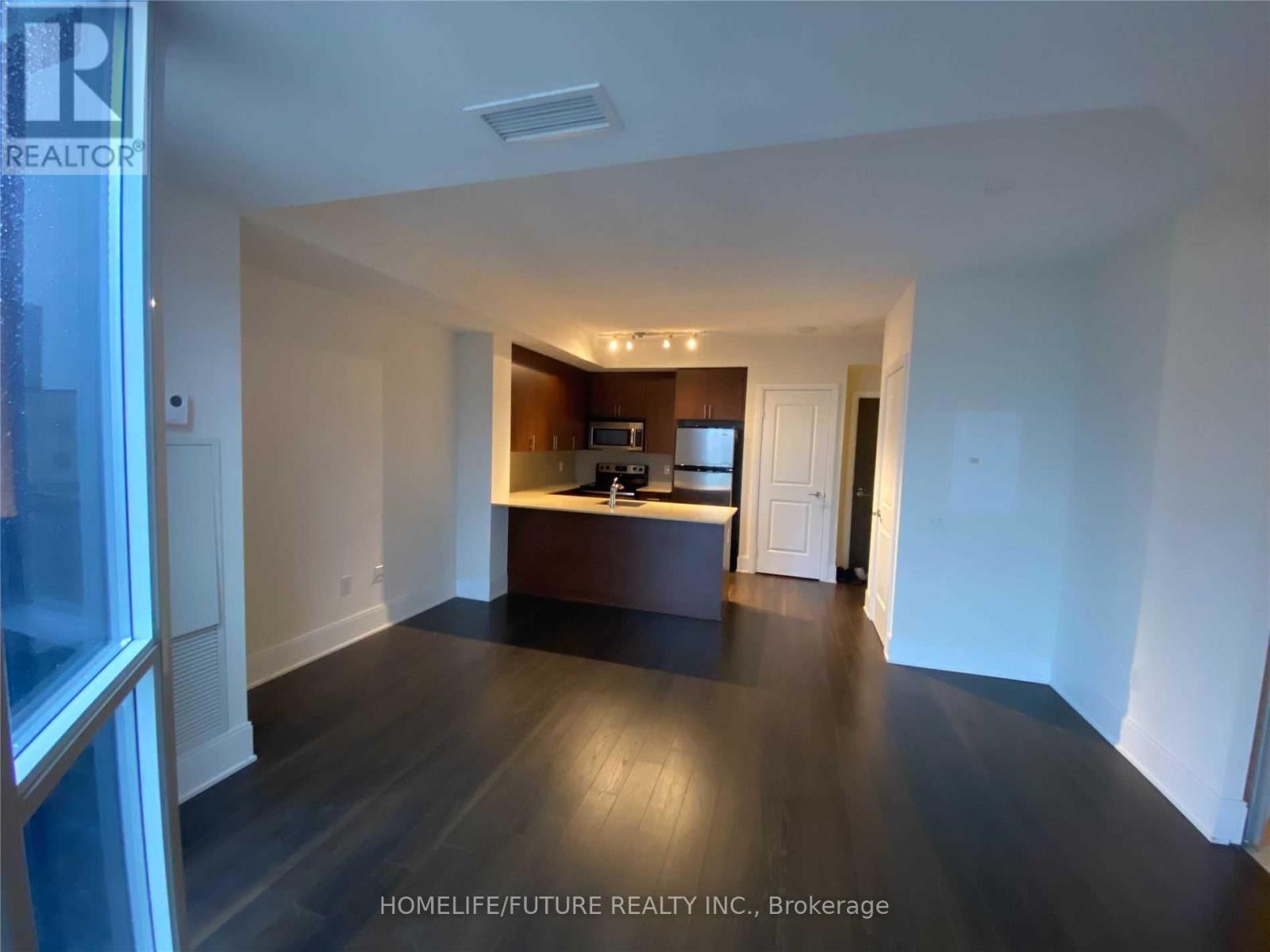 W #915 - 560 Front Street, Toronto, Ontario  M5V 1C1 - Photo 4 - C12425170
