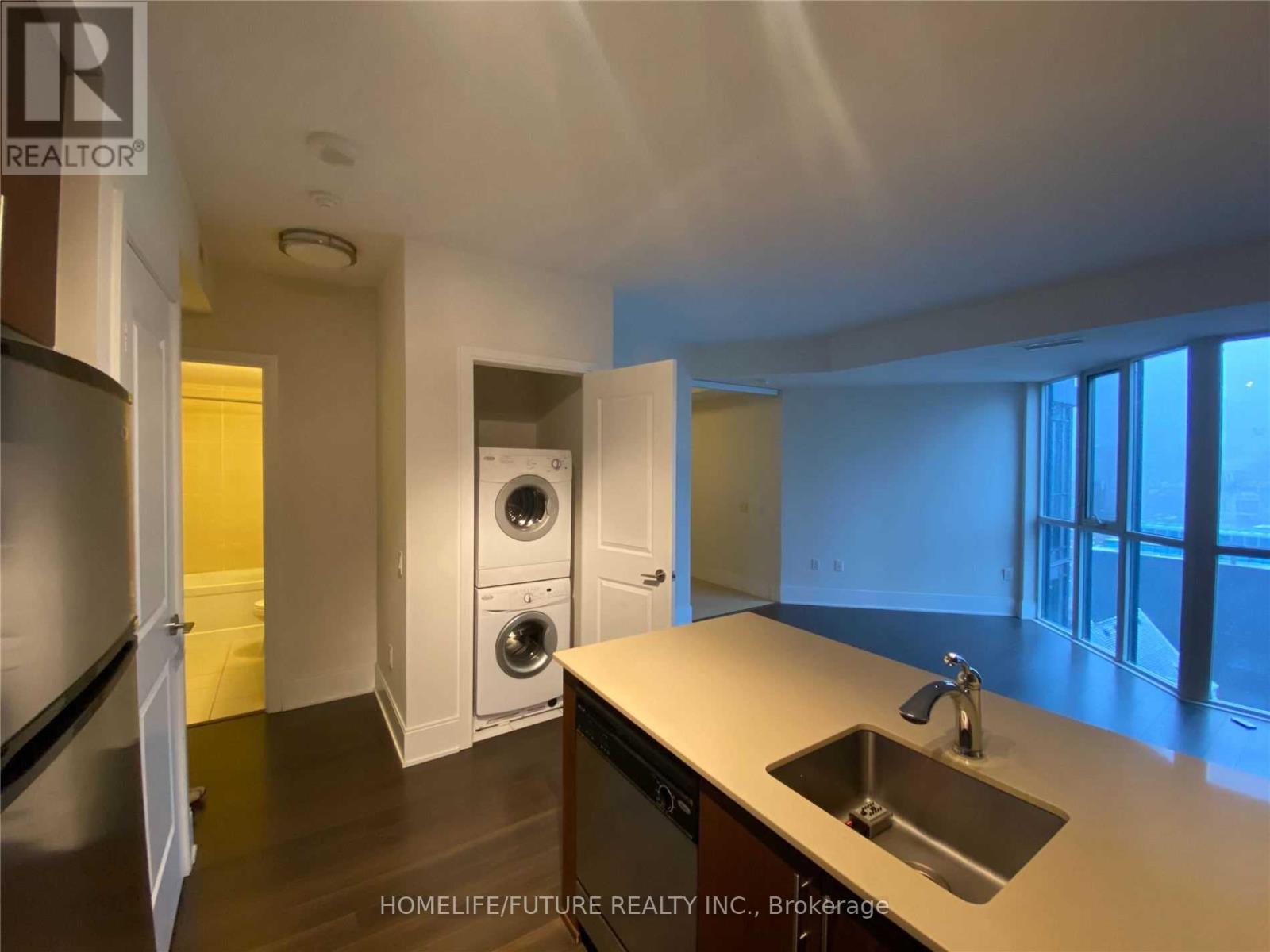 W #915 - 560 Front Street, Toronto, Ontario  M5V 1C1 - Photo 7 - C12425170