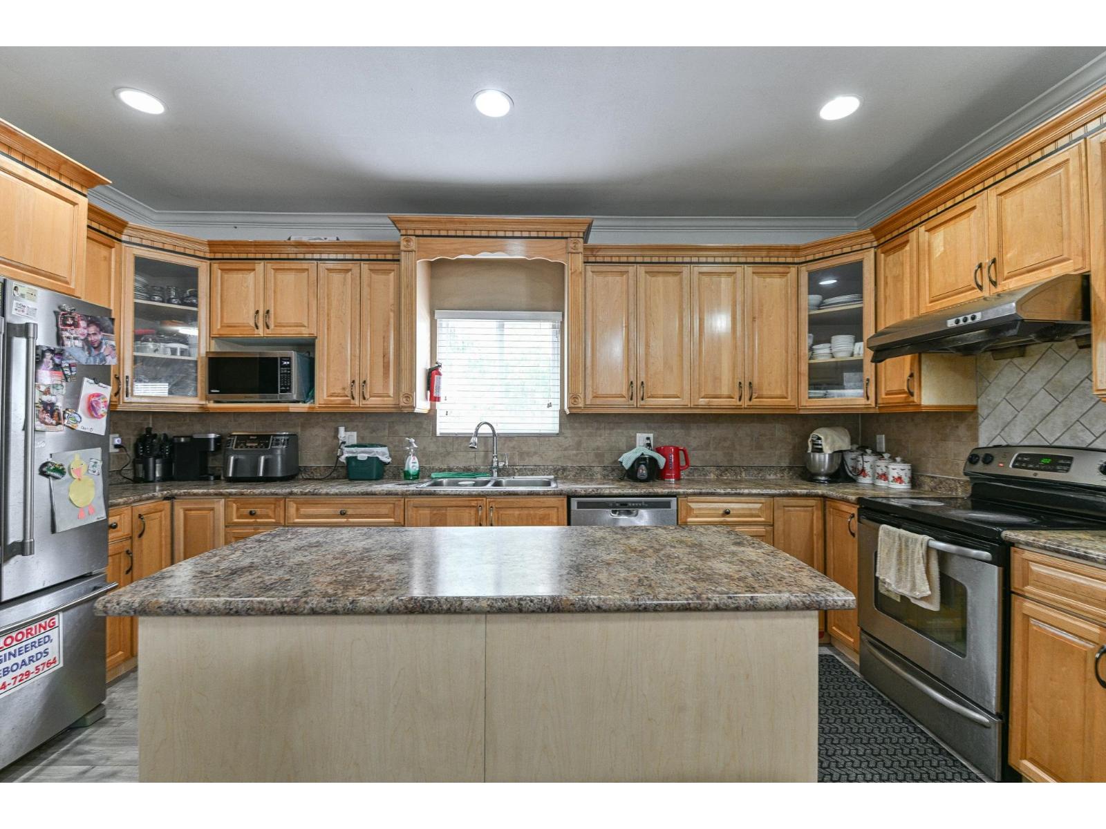 6798 146b Street, Surrey, British Columbia  V3S 0Z4 - Photo 11 - R3052102