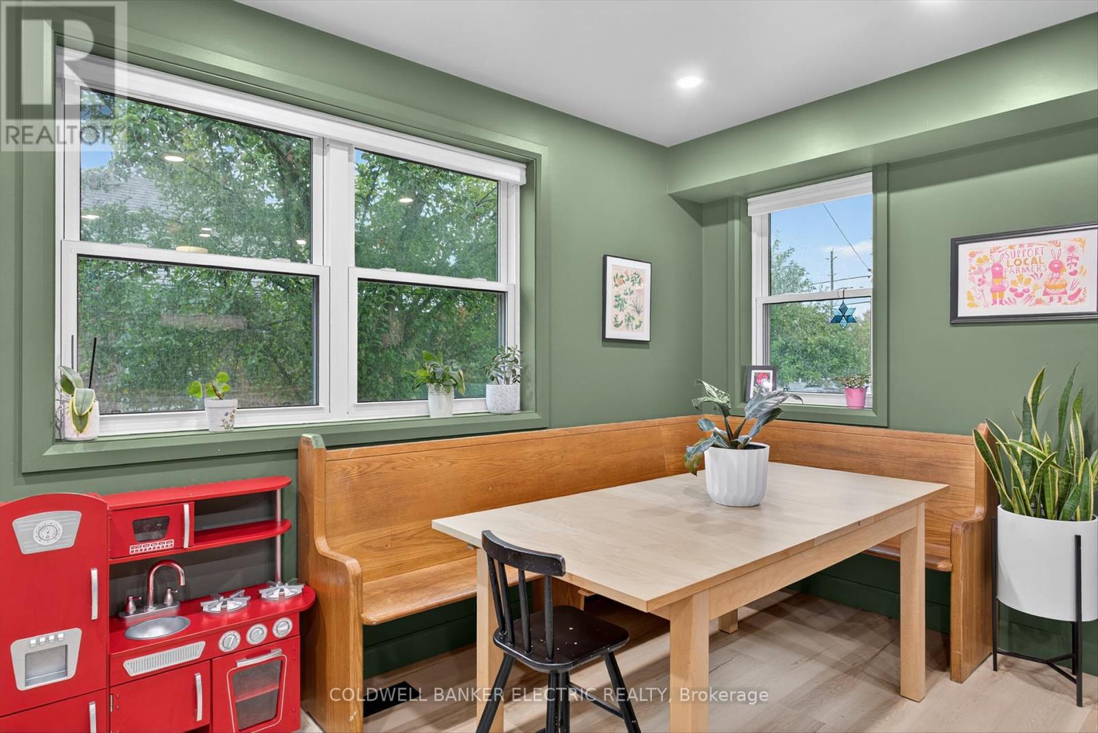 220 Rogers Street, Peterborough, Ontario  K9H 1W3 - Photo 21 - X12425184