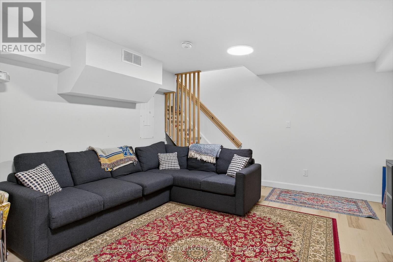 220 Rogers Street, Peterborough, Ontario  K9H 1W3 - Photo 28 - X12425184