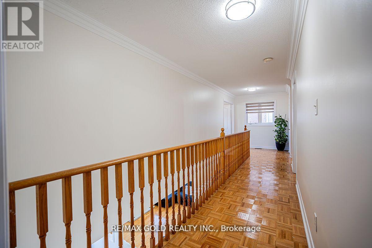 17 Yellow Pine Road, Brampton, Ontario  L6P 2E4 - Photo 35 - W12425164