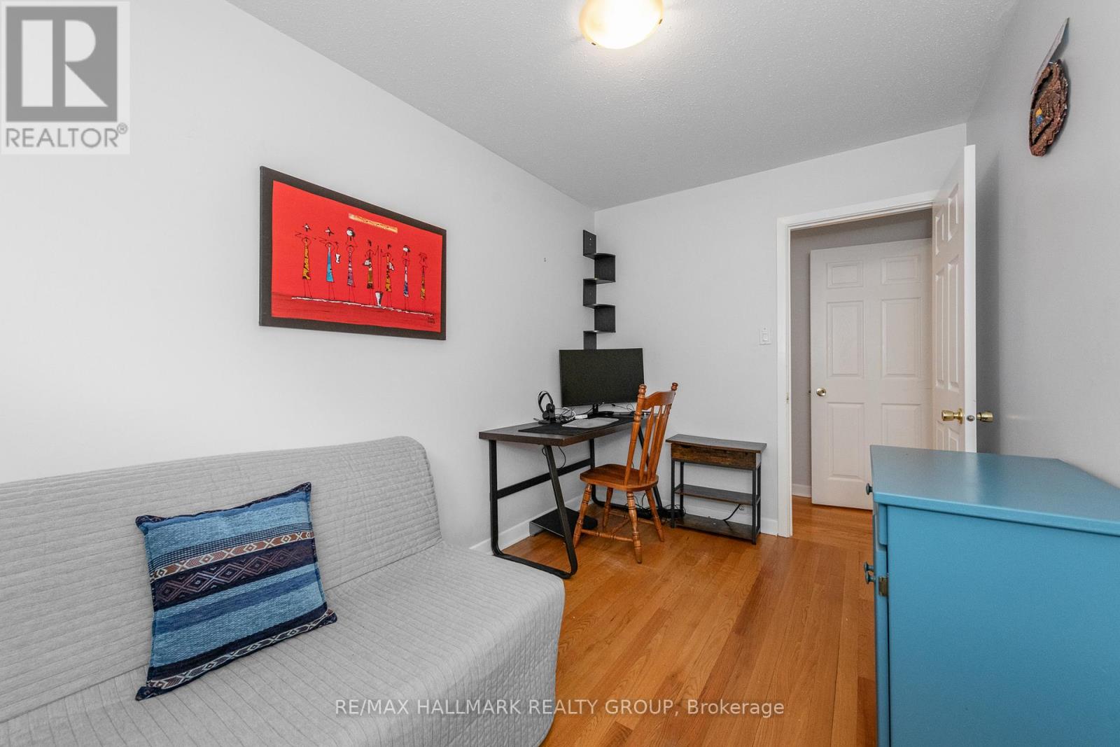 9 Newbury Avenue, Ottawa, Ontario  K2E 6K7 - Photo 23 - X12425189