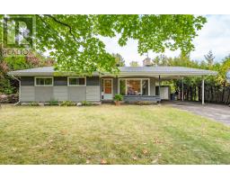 9 NEWBURY AVENUE, Ottawa, Ontario