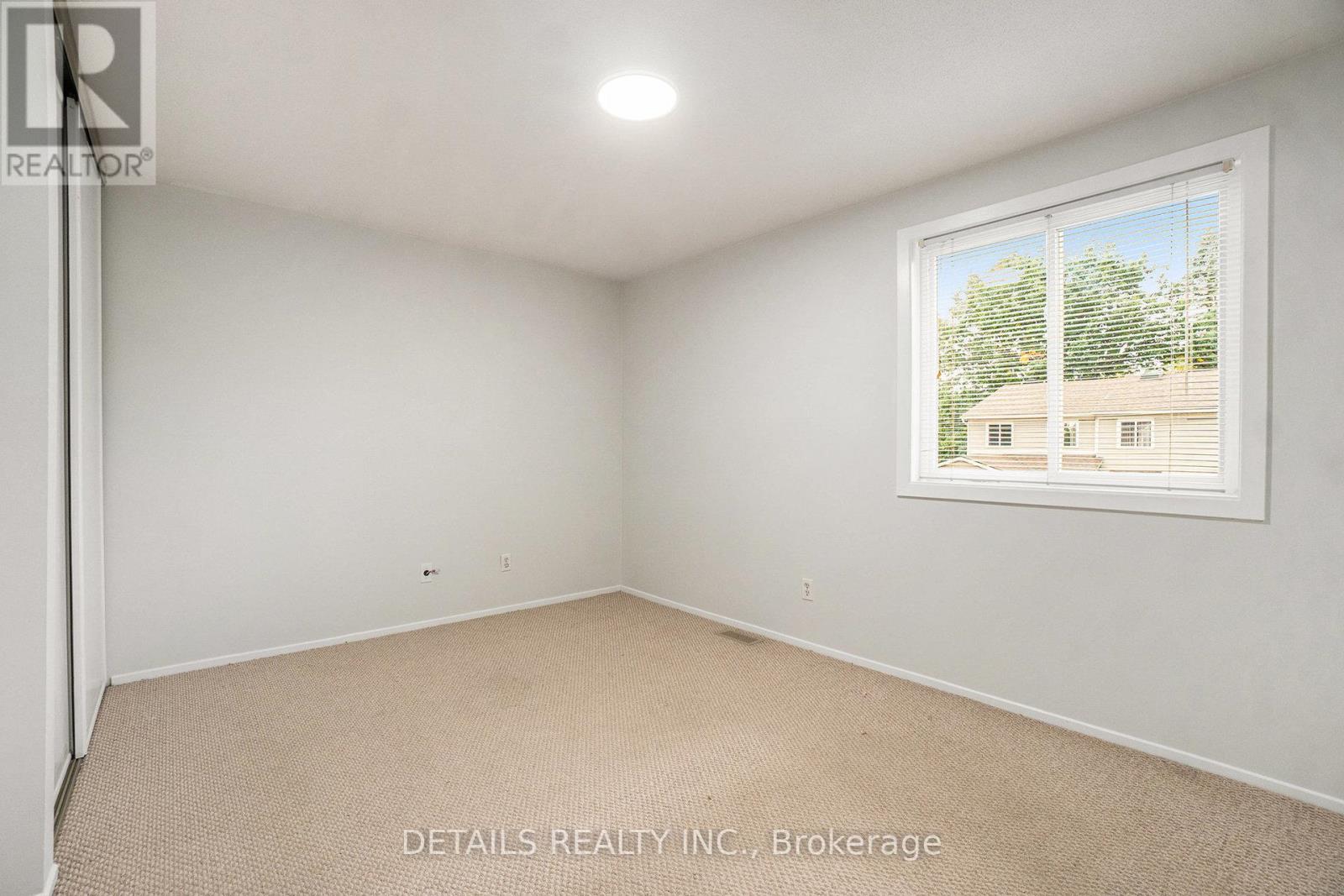 9 - 144 Valley Stream, Unit D Drive, Ottawa, Ontario  K2H 9C6 - Photo 10 - X12425197