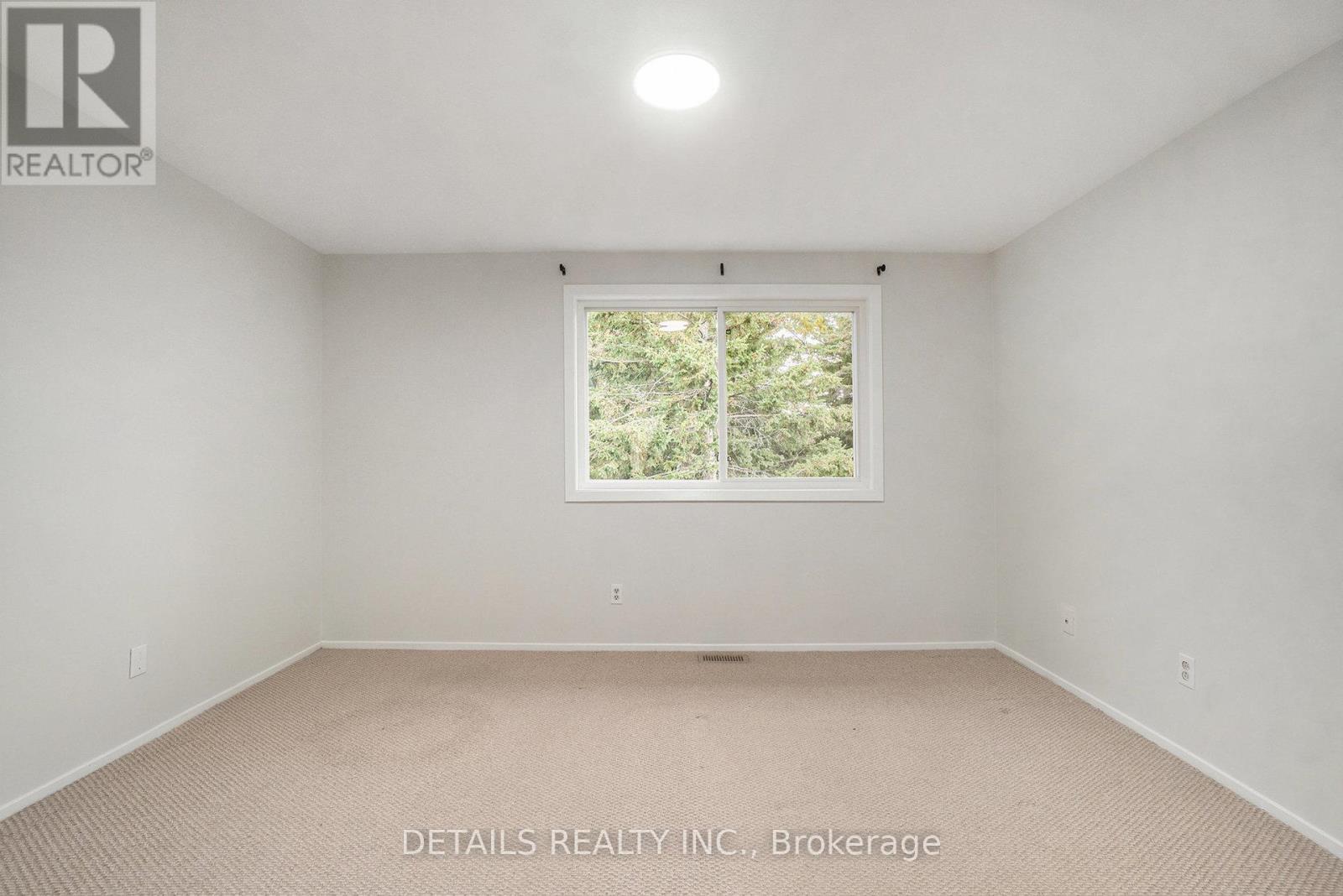9 - 144 Valley Stream, Unit D Drive, Ottawa, Ontario  K2H 9C6 - Photo 14 - X12425197