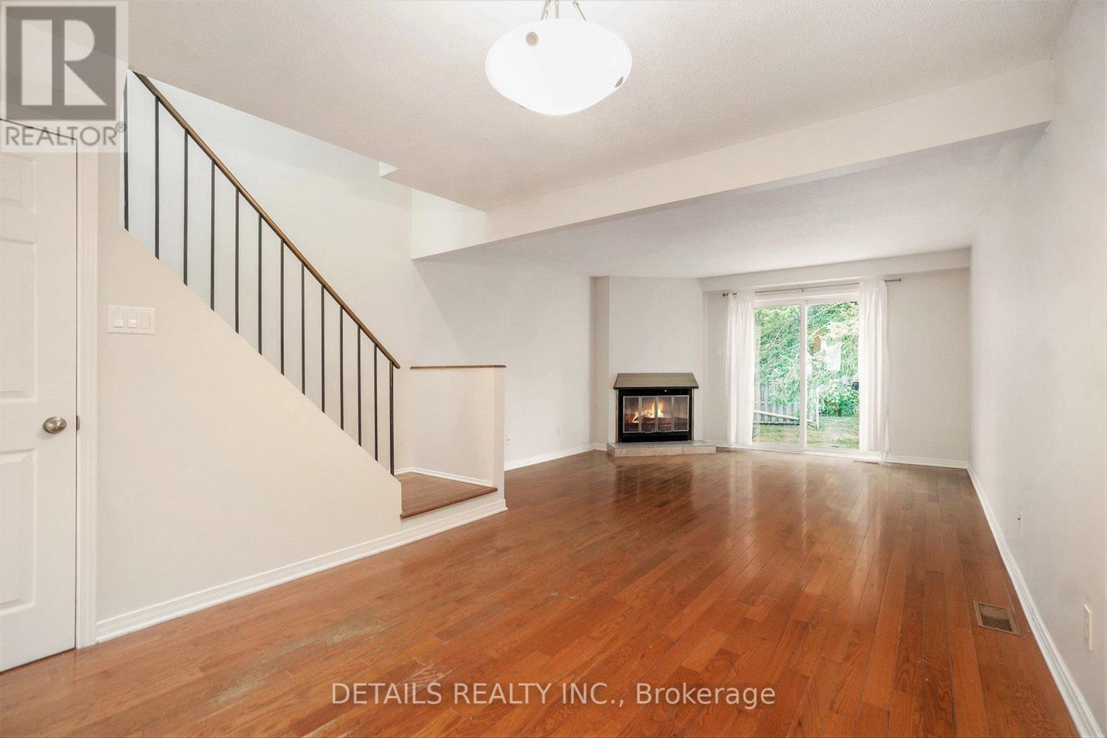 9 - 144 Valley Stream, Unit D Drive, Ottawa, Ontario  K2H 9C6 - Photo 2 - X12425197
