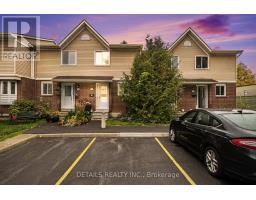 9 - 144 VALLEY STREAM, UNIT D DRIVE, Ottawa, Ontario