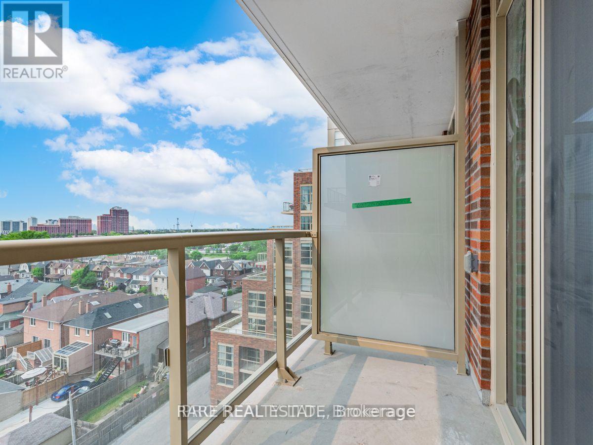 823 - 1787 St. Clair Avenue, Toronto, Ontario  M6N 0B7 - Photo 22 - W12425180