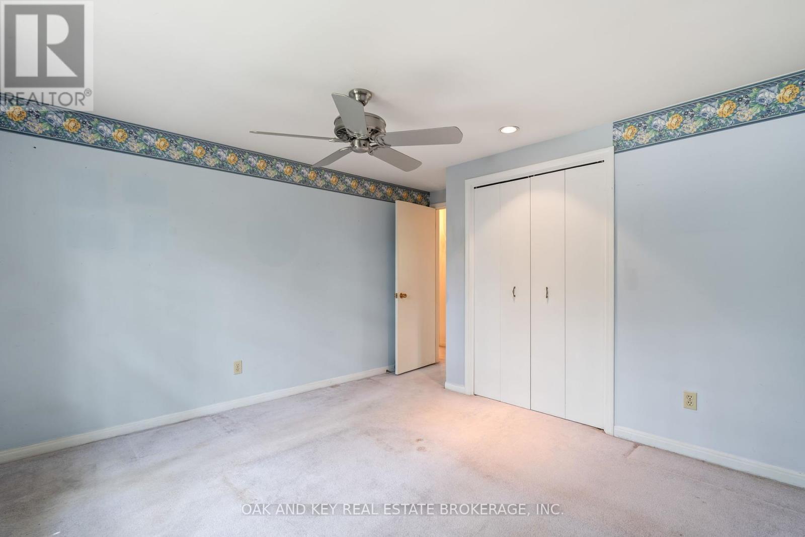 948 Farnham Road N, London South, Ontario  N6K 1S1 - Photo 11 - X12401902