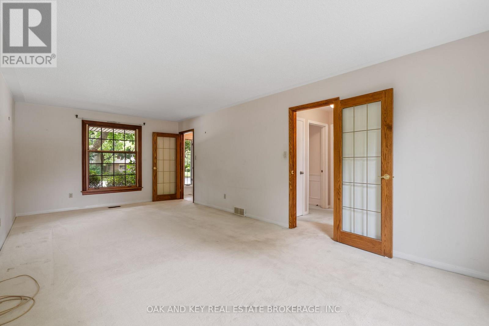 948 Farnham Road N, London South, Ontario  N6K 1S1 - Photo 33 - X12401902