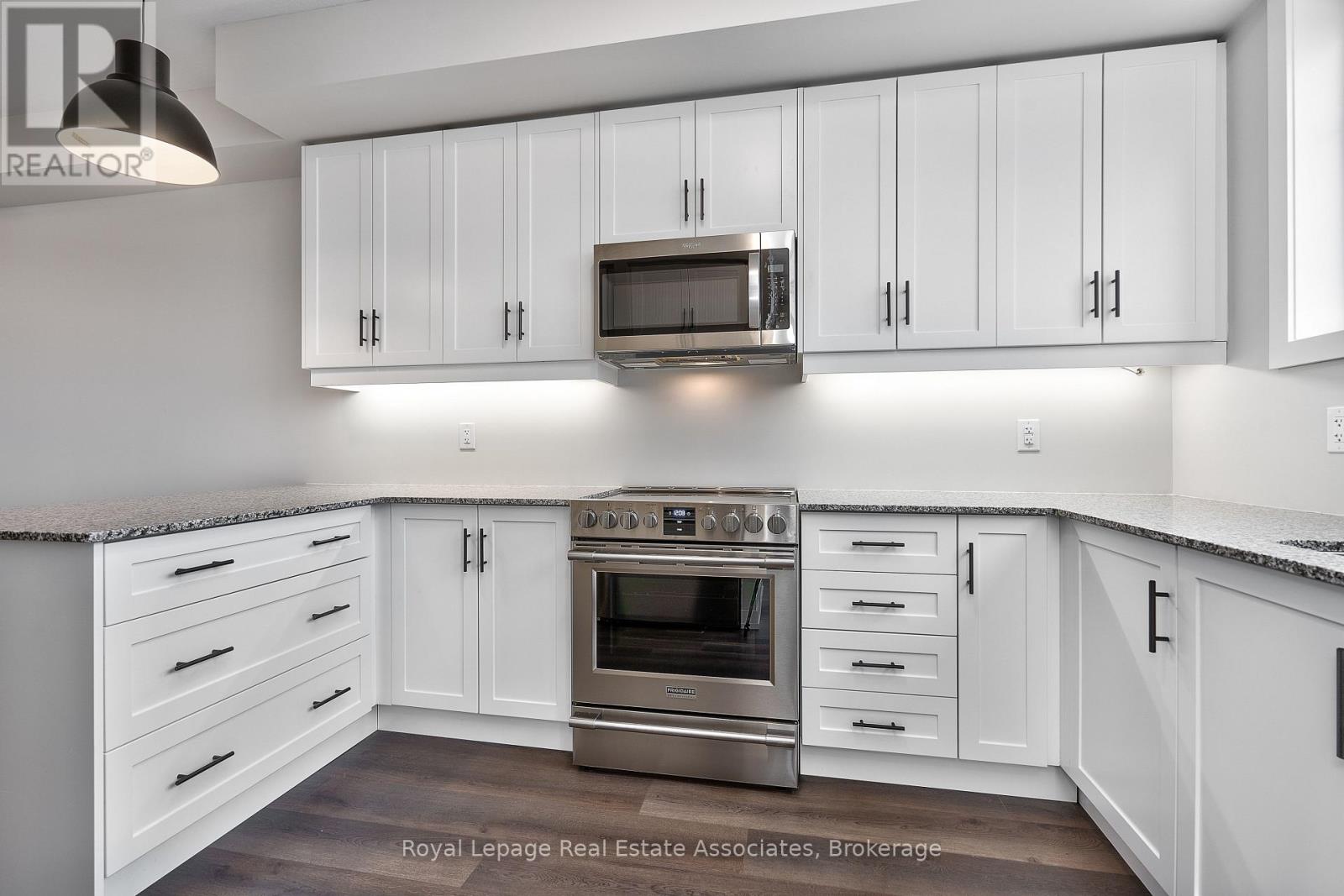 29 - 100 Hollywood Court, Cambridge, Ontario  N1R 0C5 - Photo 13 - X12397806