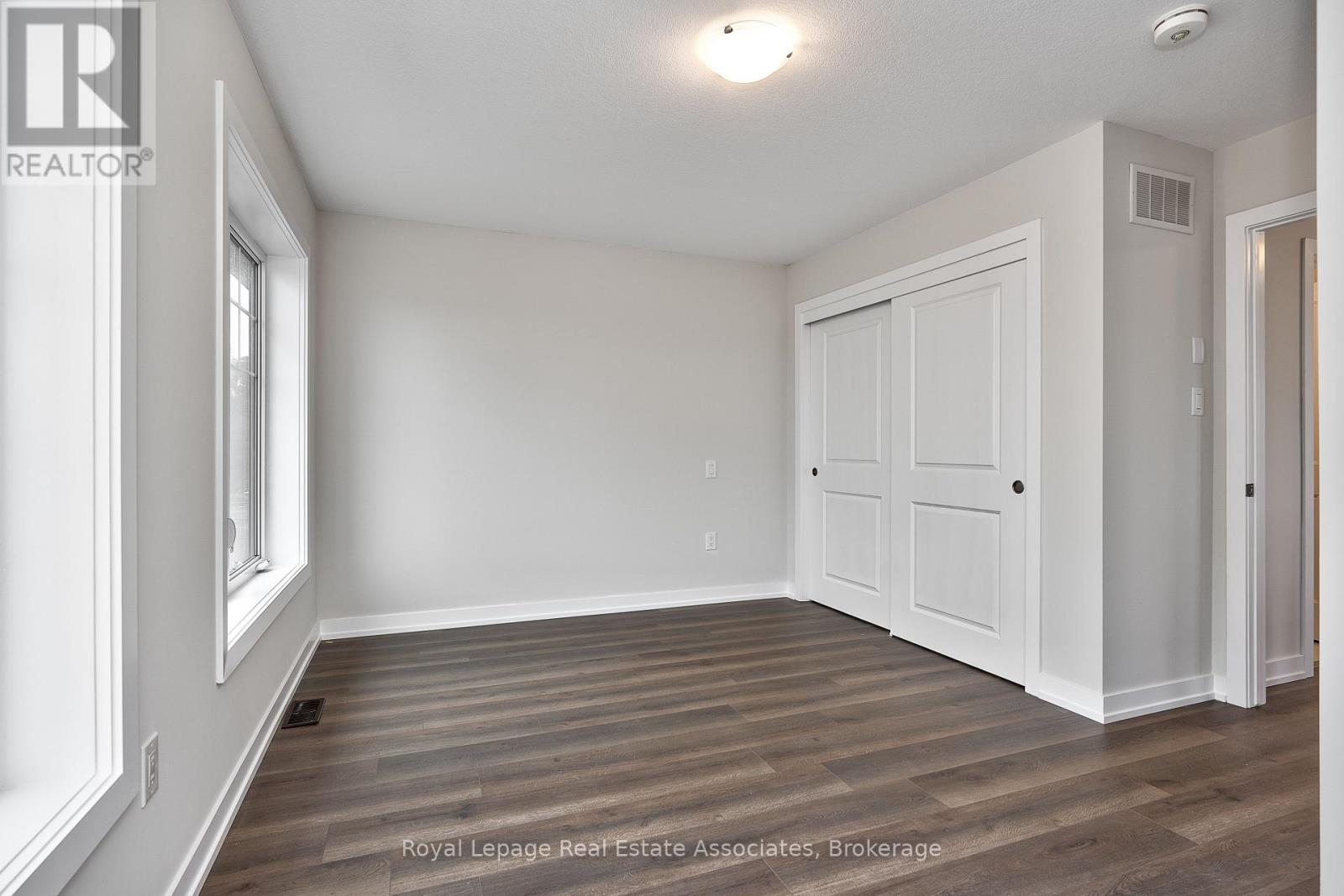 29 - 100 Hollywood Court, Cambridge, Ontario  N1R 0C5 - Photo 18 - X12397806