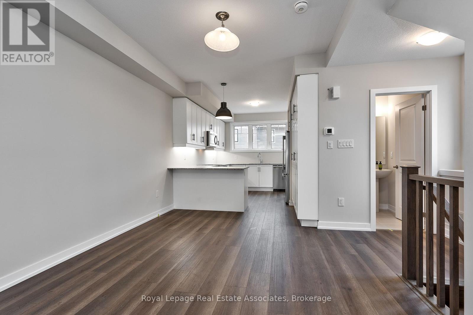 29 - 100 Hollywood Court, Cambridge, Ontario  N1R 0C5 - Photo 11 - X12397806